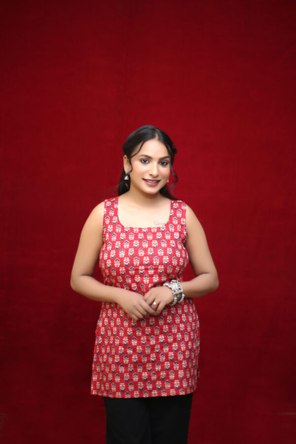 RADIANT RED KURTI - Elegant summer style